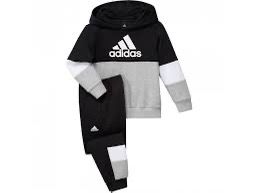 TUTA ADIDAS CON CAPPUCCIO
HN3472