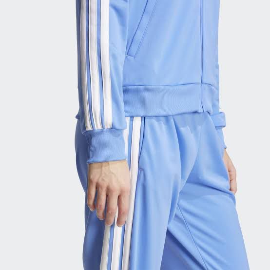 TUTA ADIDAS