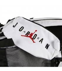 ZAINO NIKE JORDAN CON ASTUCCIO
9B0503/001