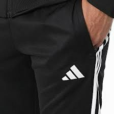 TUTA ADIDAS ACETATA
JD0466