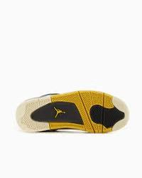 NIKE AIR JORDAN 4 RETRO 
AQ9129/101