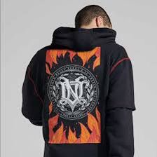 FELPA CON CAPPUCCIO DOLLY NOIRE