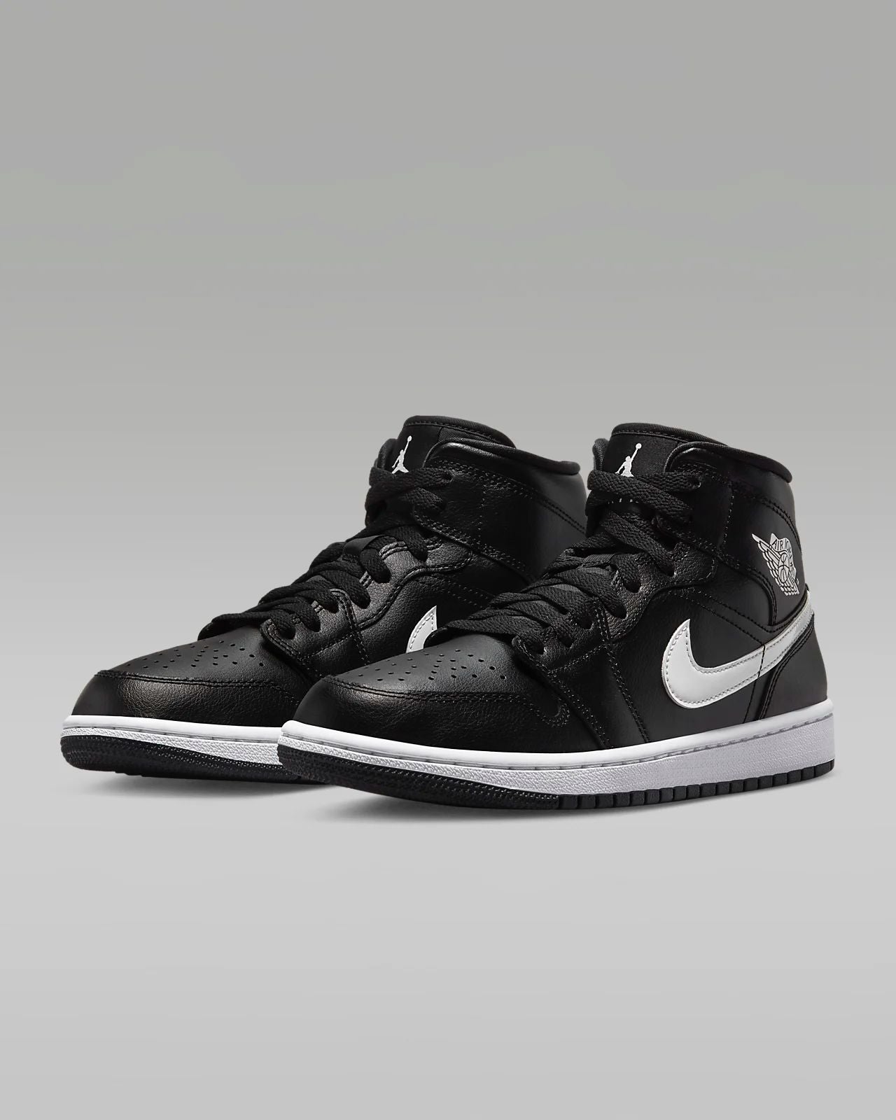 SCARPE NIKE AIR JORDAN 1 MID WMNS