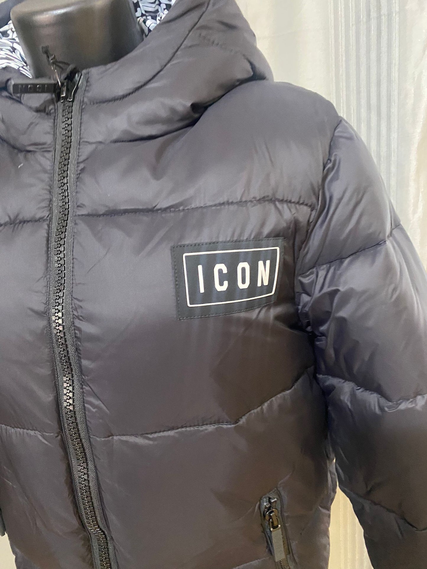 GIUBBOTTO CON PATCH E LOGO ICON