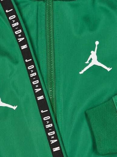 TUTA AIR JORDAN BAMBINO