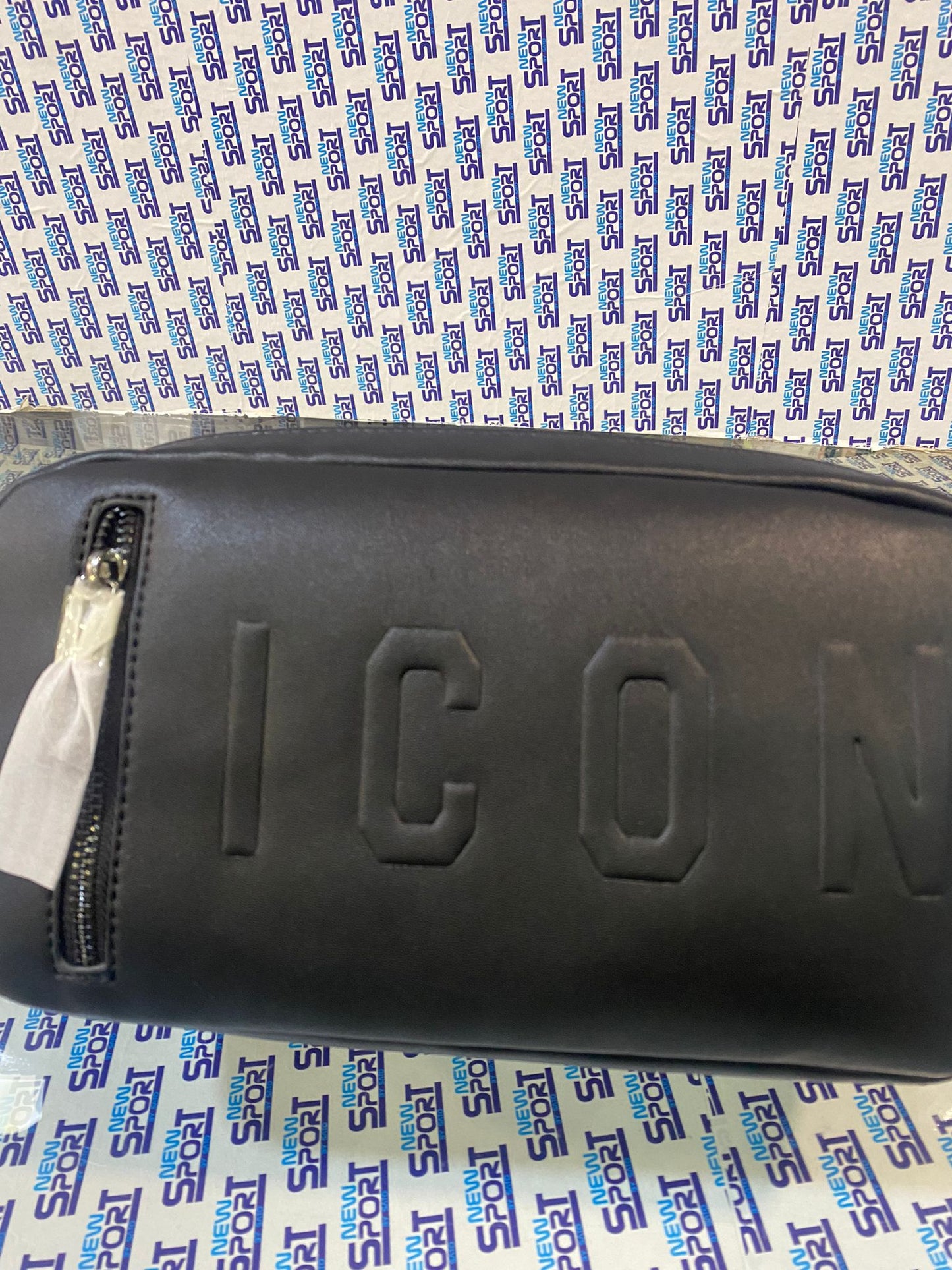 MARSUPIO PIATTO CON LOGO IN RILIEVO ICON