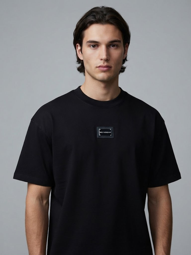 T-SHIRT CON APPLICAZIONE MFN