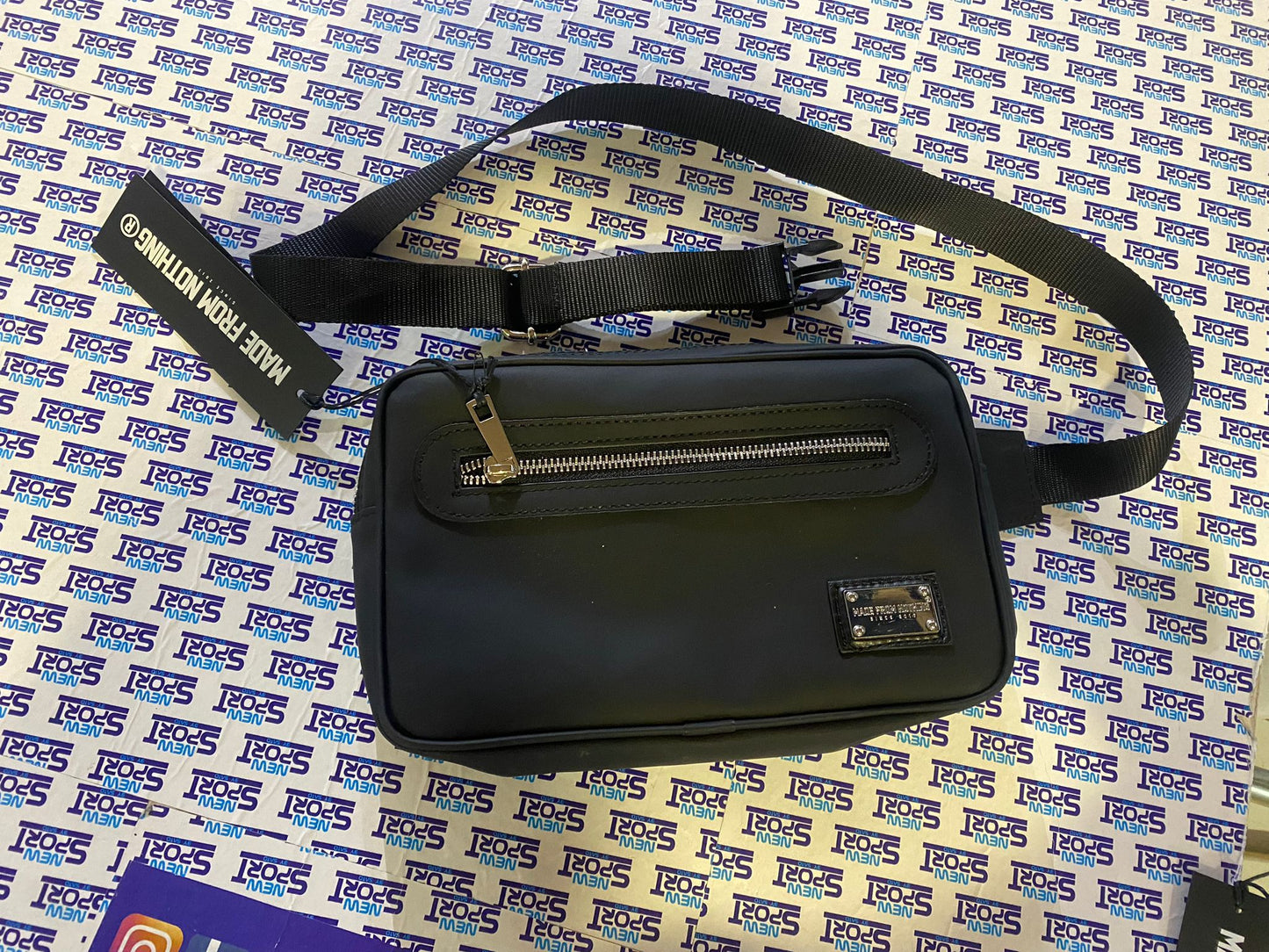 POCHETTE UOMO
MADE FROM NOTHING