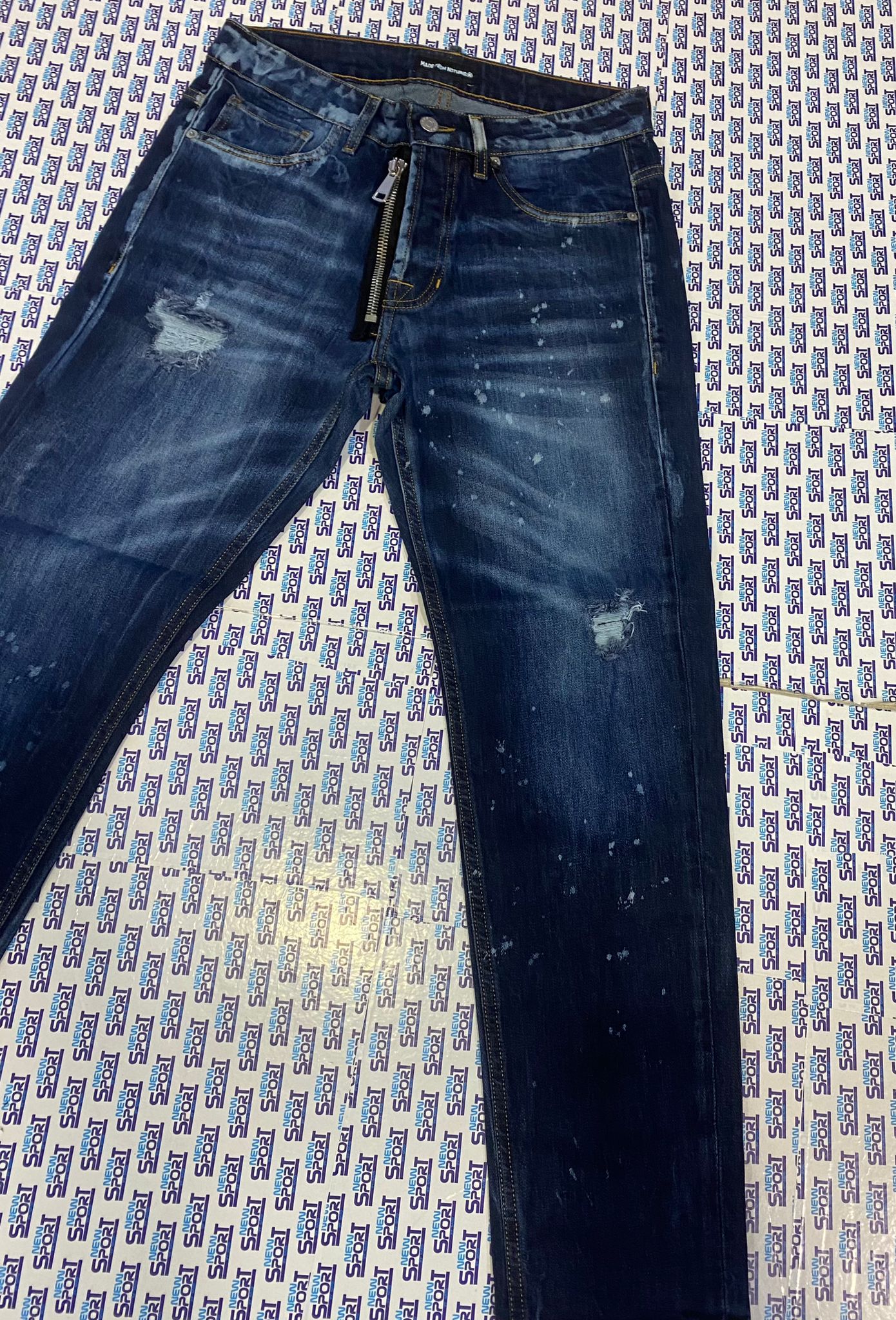 JEANS DENIM MOD. DSQ2 CON ZIP 
MADE FROM NOTHING