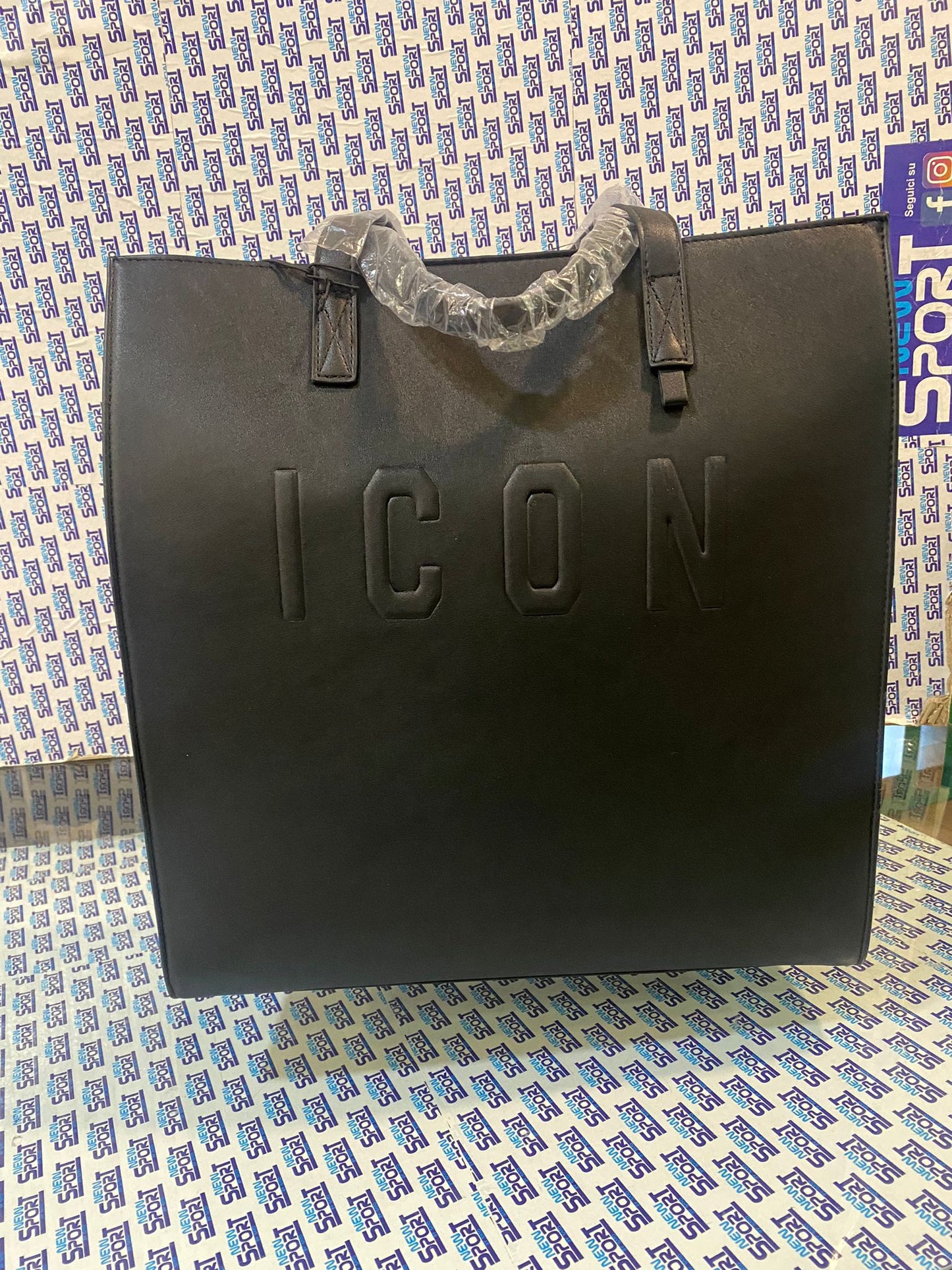 BORSA CON PORTA MONETE E TRACOLLA ICON