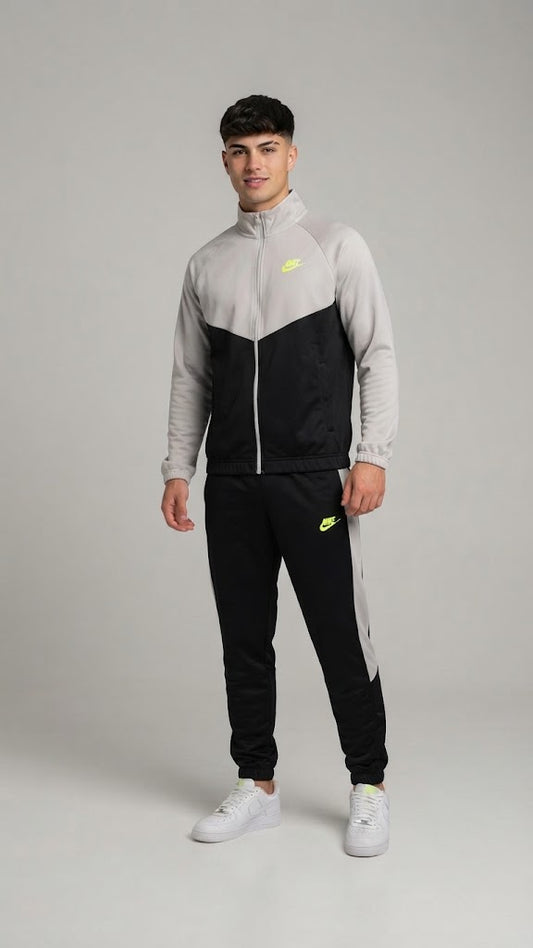 TUTA NIKE SPORTSWEAR WINDRUNNER TRK SUIT