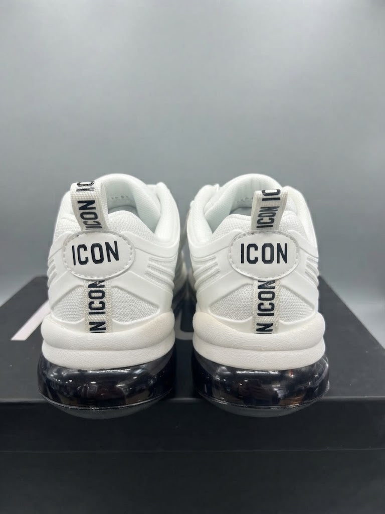 Sneakers Chunky "ICON" da Uomo in Total White con Dettagli Neri e Suola Trasparente
IC06166SU
