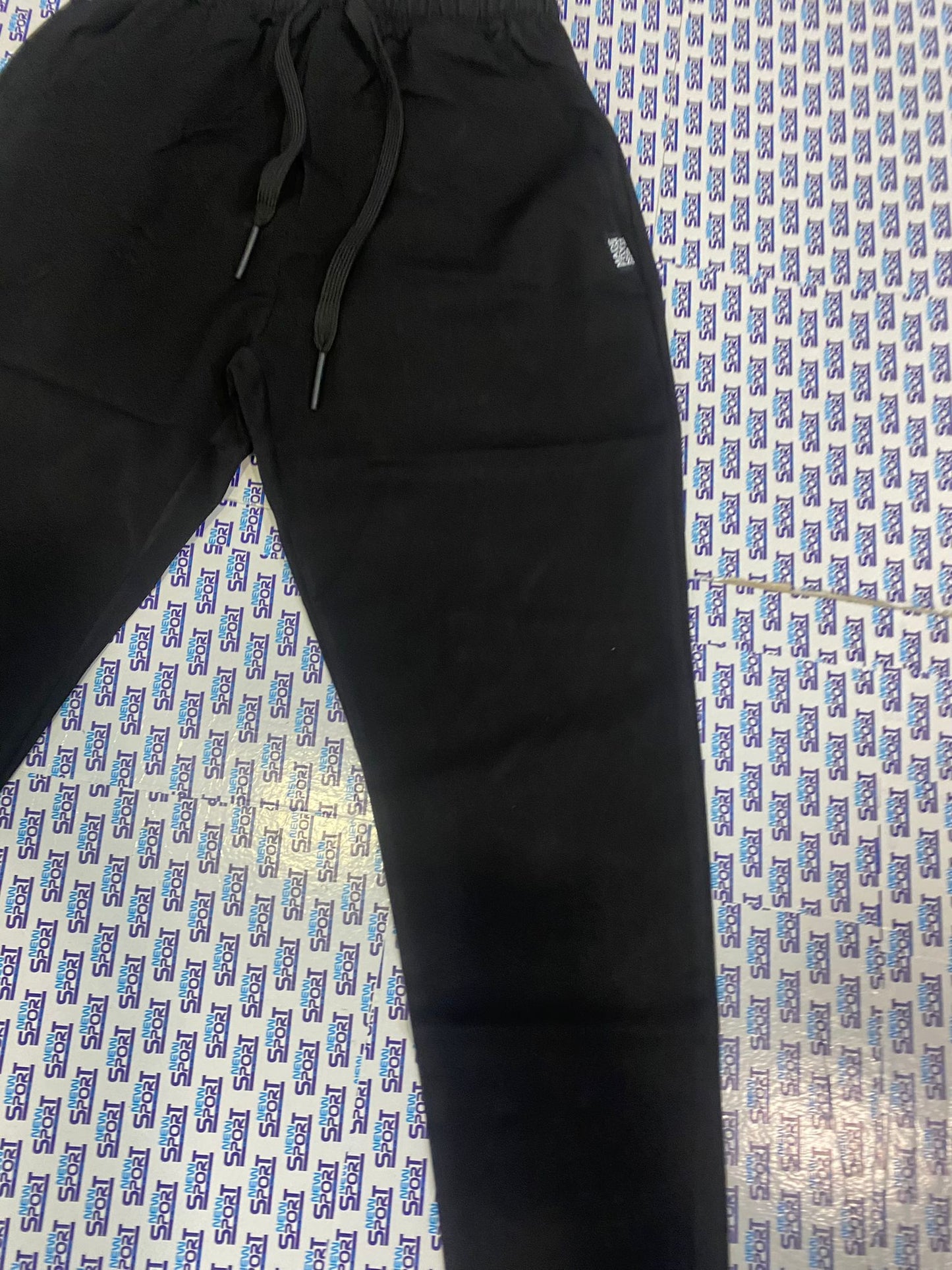 PANTALACCIO CON ELASTICO
MADE FROM NOTHING