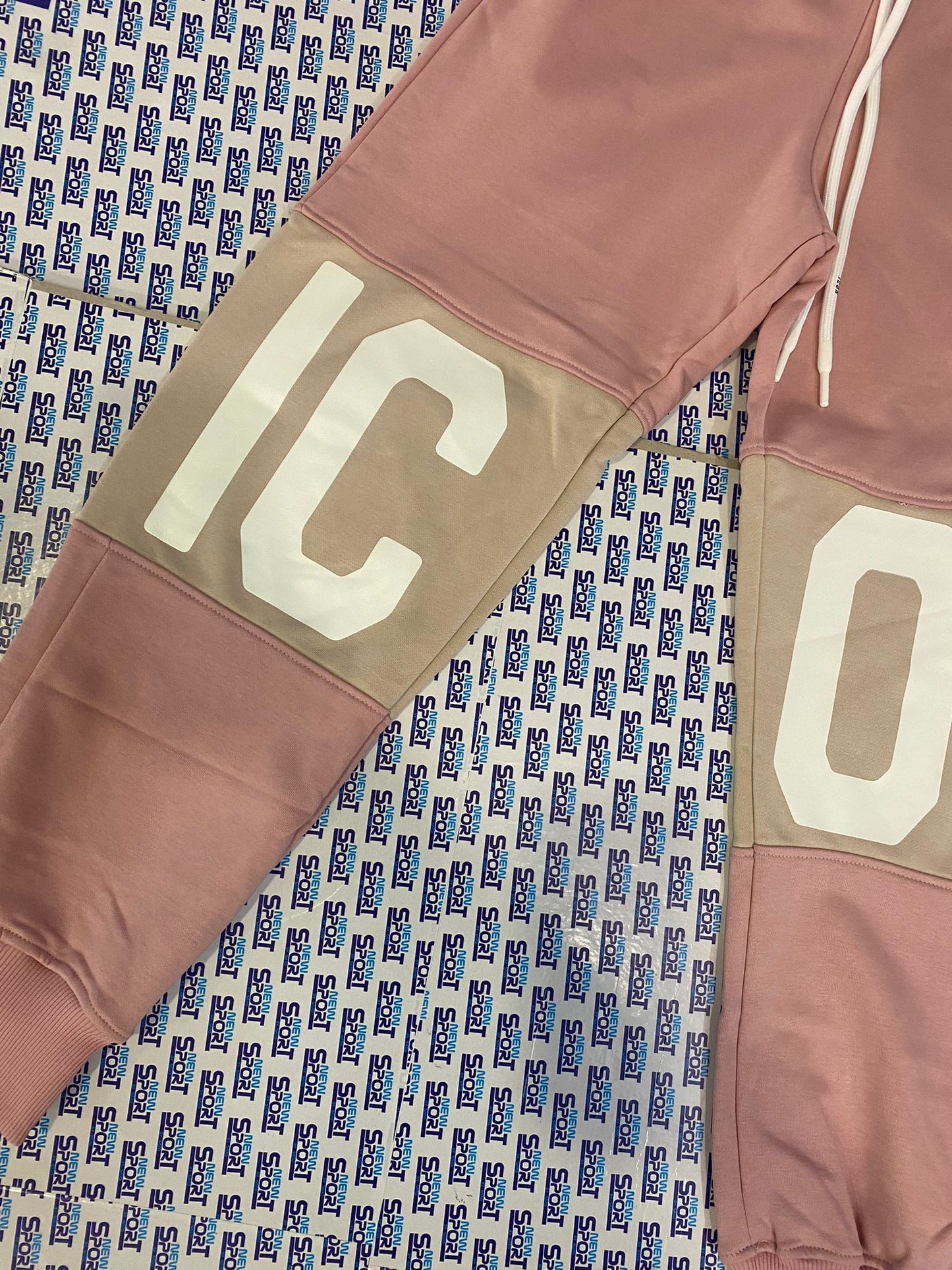 PANTATUTA JOGGER CON LOGO ICON