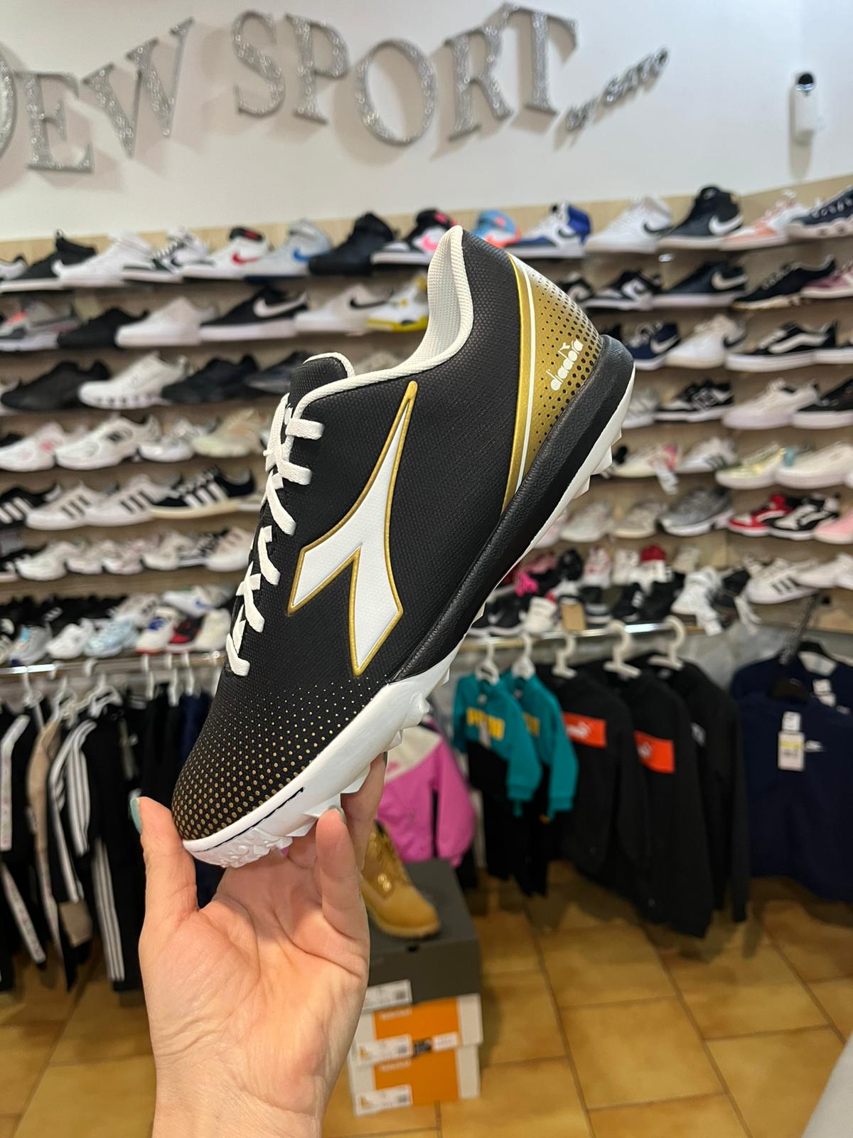 SCARPE CALCETTO DIADORA