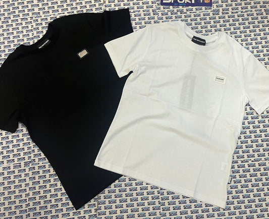 T-SHIRT CON APPLICAZIONE MFN