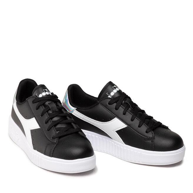 SCARPE DIADORA