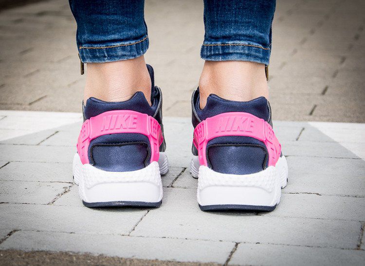 SCARPA NIKE HUARACHE RUN